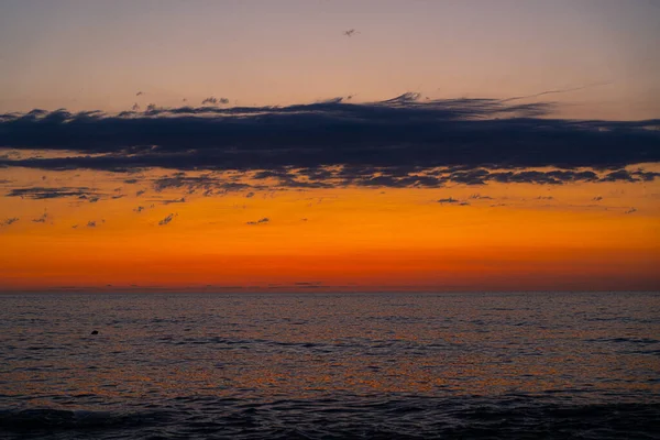Красивый Оранжевый Закат Море — стоковое фото