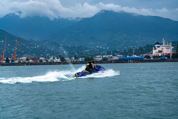 Batumi Georgia Července 2021 Muslimové Vodním Skútru — Stock fotografie