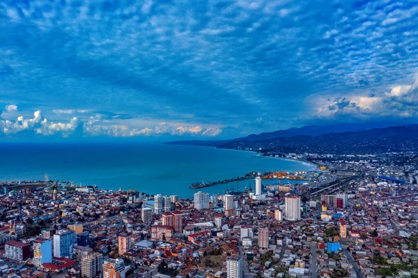 Batum Gürcistan Mayıs 2021 Şehrin Üzerinde Güzel Bulutlar — Stok fotoğraf