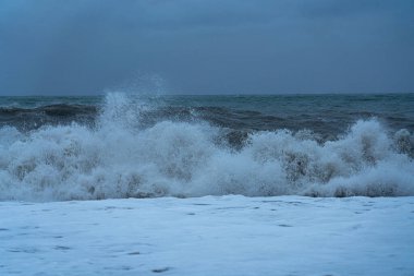 9 Mayıs 2021 'de Batumi' deki Karadeniz Fırtınası