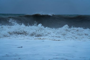 9 Mayıs 2021 'de Batumi' deki Karadeniz Fırtınası
