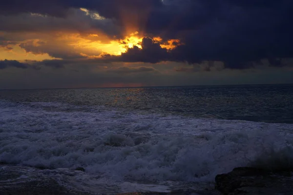 Golven Zee Tijdens Zonsondergang — Stockfoto