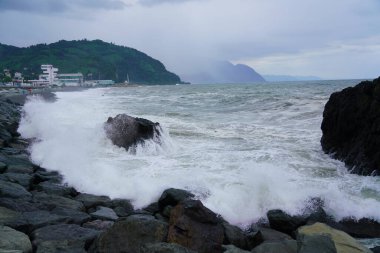 Karadeniz 'de şiddetli fırtına