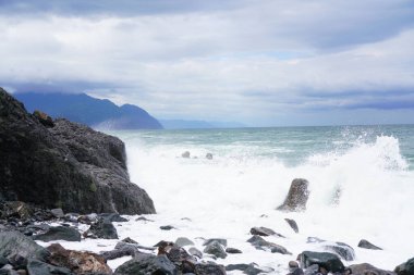 Karadeniz 'de şiddetli fırtına