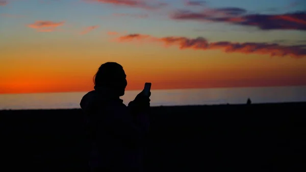 Batumi Georgia Mayo 2021 Niña Fotografía Puesta Del Sol — Foto de Stock