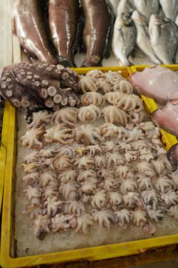 Batumi, Gürcistan - 23 Temmuz 2021: Balık Pazarı