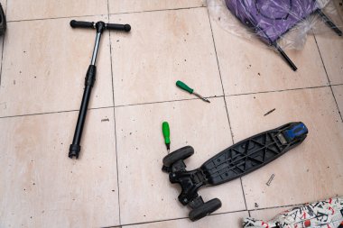 Çocuk mobiletinin tamiri