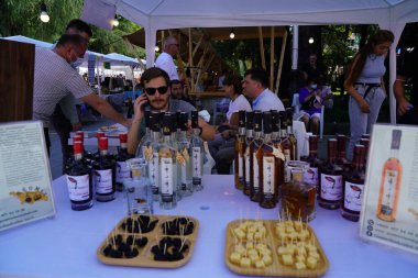 Batumi, Gürcistan - 06 Ağustos 2021: Halk Sanatları Fuarı