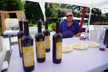 Batumi, Gürcistan - 06 Ağustos 2021: Halk Sanatları Fuarı