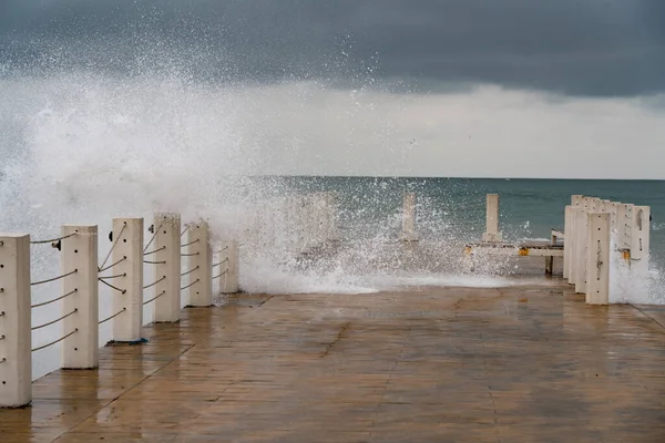 Batumi Georgien Februari 2021 Storm Svarta Havet Enorma Vågor — Stockfoto