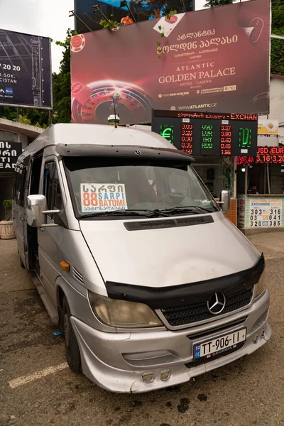 Batumi Georgia Července 2021 Pravidelný Mikrobus — Stock fotografie