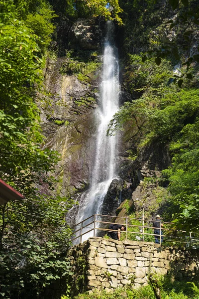 Makhuntseti最美丽的瀑布格鲁吉亚 — 图库照片