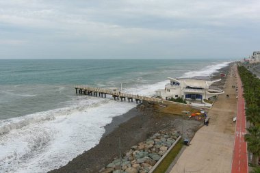 Denizde fırtına, İHA 'nın görüntüsü