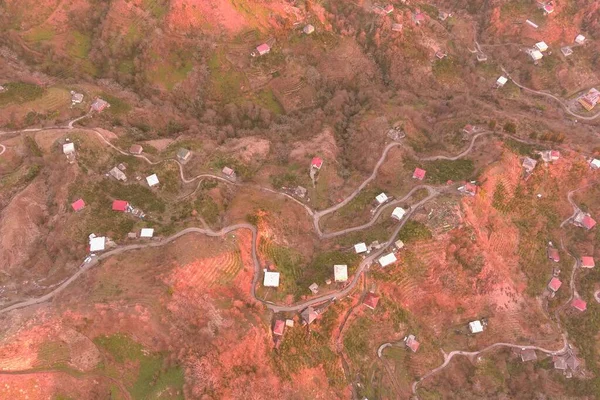 Bergen Van Een Drone Tijdens Zonsondergang — Stockfoto