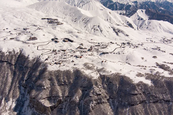 Montañas Cubiertas Nieve Vista Aérea — Foto de Stock