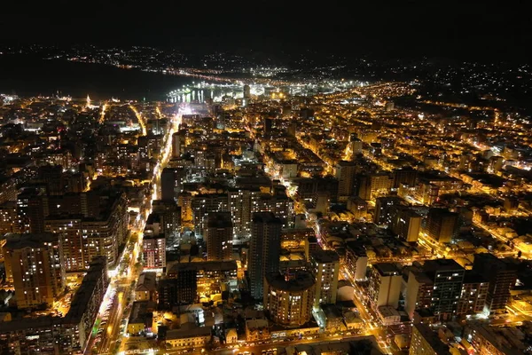 Batum şehri, gece, hava manzarası