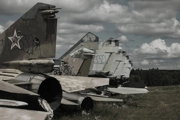 Vecchi Aerei Militari Arrugginiti Abbandonati Vista Dal Drone Vecchie Attrezzature — Foto Stock