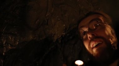 Archeolgi, 20. yüzyılın başındaki mağaraların yeniden inşasını araştırıyor..