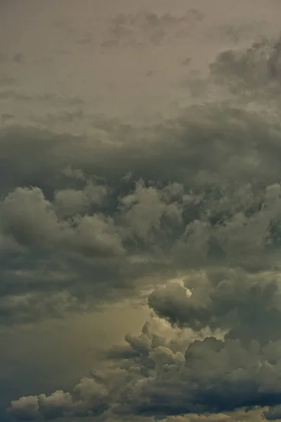 Cielo Estivo Pre Tempesta Mosca — Foto Stock