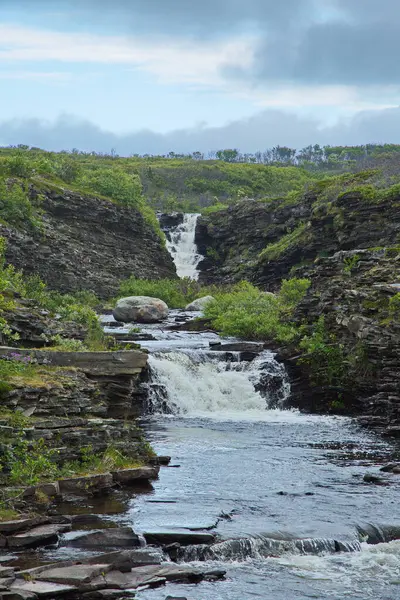 Невеликий Водоспад Тундрі — стокове фото
