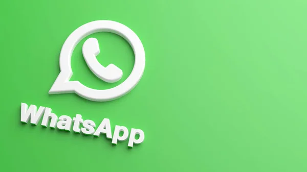Valencia, İspanya - Mart 2021 WhatsApp simgesi 3 boyutlu olarak yeşil bir arkaplanda izole edildi. WhatsApp bir çevrimiçi sosyal medya ağıdır. Sosyal medya mesajlaşma uygulaması