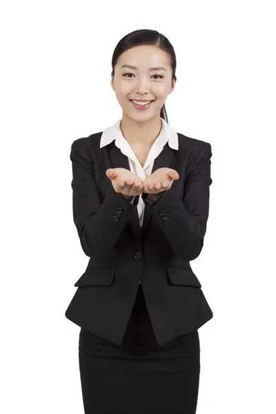 Портрет счастливой молодой деловой женщины — стоковое фото