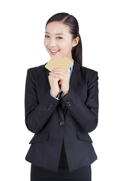 Retrato de una mujer de negocios con una tarjeta en blanco — Foto de Stock