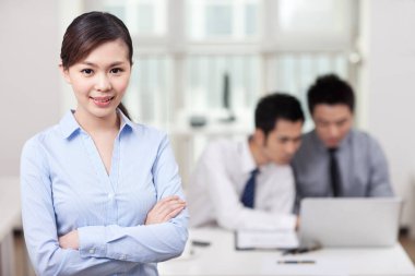 Ofis portresindeki bir grup iş adamı