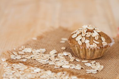 Muzlu Kek ile yulaf gevreği