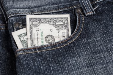 jean cebinden çıkmış dolarlık banknot