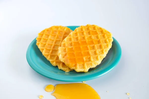 Waffeln Orange Weiß Und Gestreifter Teller Auf Geschirr — Stockfoto