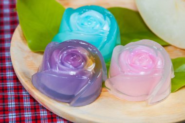 Tayland geleneği, çiçek tatlı jöle ahşap üzerine