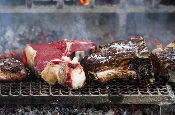 BBQ with florentines steaks — Stock Photo, Image