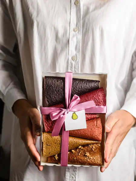 Geschenkverpackung Mit Pastille Hochwertiges Foto — Stockfoto