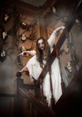 Demonical hayalet kız