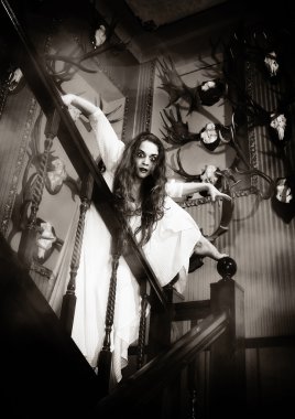 Demonical hayalet kız