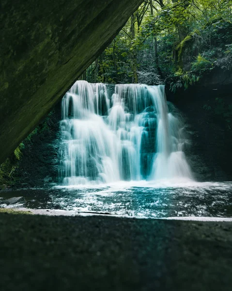 Woodland Watervallen Langzame Sluiter Lange Blootstelling — Stockfoto