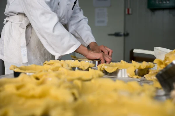 Two Hands and Pie Dough Crust — Stock Photo, Image