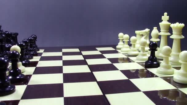 Traidores de peões abertura de xadrez — Vídeo de Stock