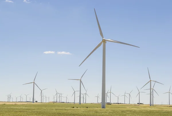 Wind turbine park Stockafbeelding