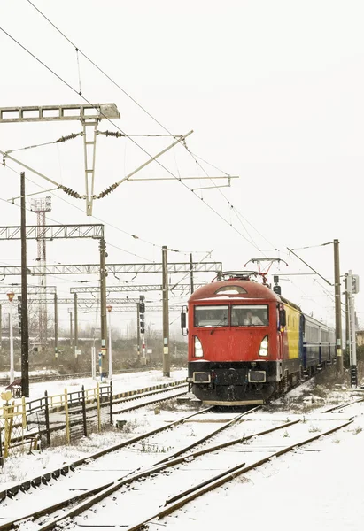 Winter train — Stock Photo, Image