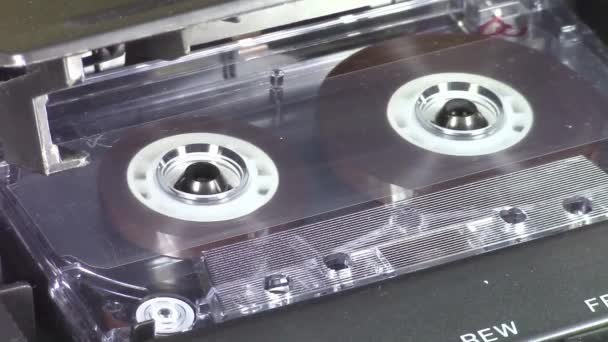 Audio cassette playing — Stock Video