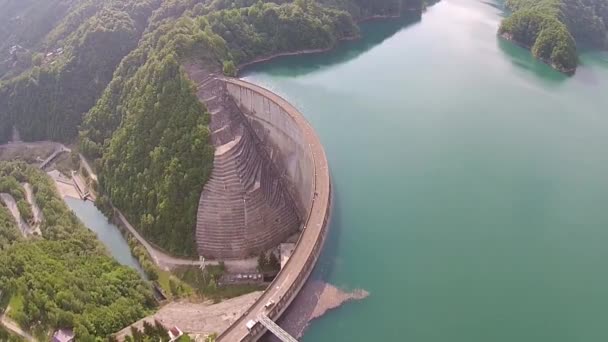 La presa de agua sobrevuela — Vídeos de Stock