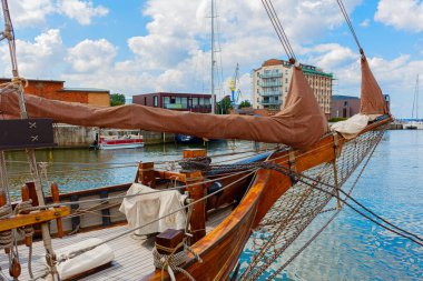 Stadt Wismar, Mecklenburg Vorpommern, Hansestadt Ostseehafen alter hafen Segelschiff Bug tarihçisi Hafen Promenade Grube, Hansestadt Wismar, anleger Kai Wismarer Uferbereich Urlaub, Deutschland