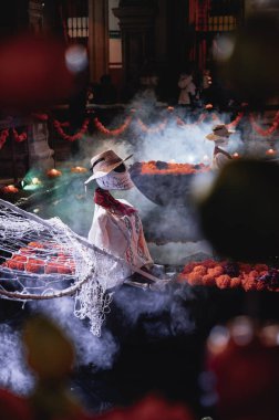 MORELIA, MICHOACAN, MEXICO - ECTOBER 2024: Koloni şehri Morelia 'nın merkezinde Ölüler Günü