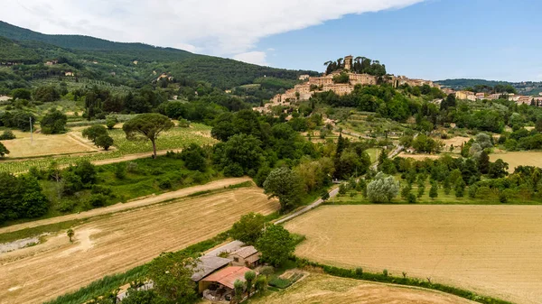 Impresionante Vista Aérea Del Pueblo Medieval Toscano Cetona Elegido Uno — Foto de Stock