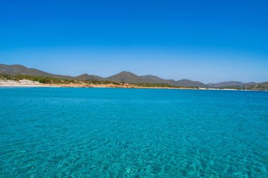 Güney Sardunya 'nın güzel manzarası. Zafferano Körfezi 'nin inanılmaz renkleri, Teulada, İtalya.