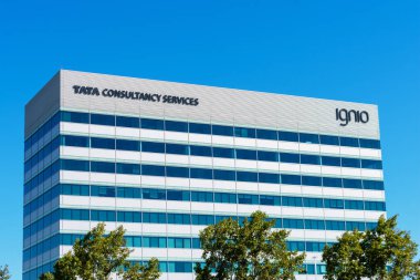 TCS Hindistan çok uluslu bilgi teknolojileri hizmetleri ve danışmanlık şirketi Santa Clara, Kaliforniya, ABD - 2020 Silikon Vadisi genel merkezindeki Tata Danışmanlık Hizmetleri ve Ignio imzaları