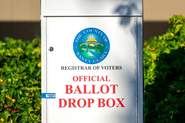 Açık havada Santa Clara, Kaliforniya, ABD - 20 Ekim 2020