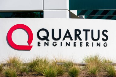Quartus Mühendislik İşaret Logosu, bilgisayar destekli teknolojiler kullanılarak mekanik sistemlerin tasarımı, analizi ve testi konusunda uzmanlaşmıştır - San Diego, California, ABD - 2020
